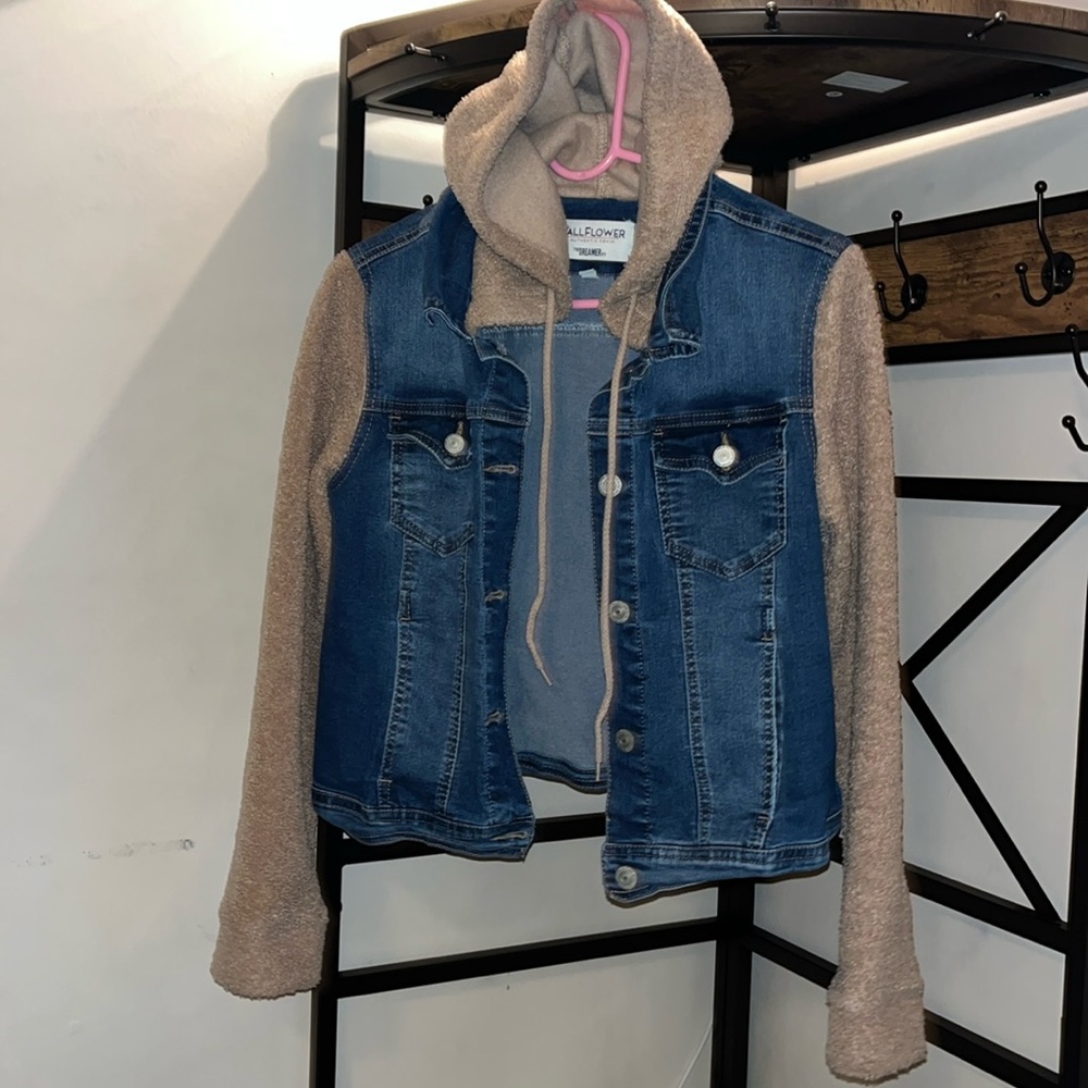 Wallflower denim, hooded jacket.  Women’s Size large, The Dreamer Fit